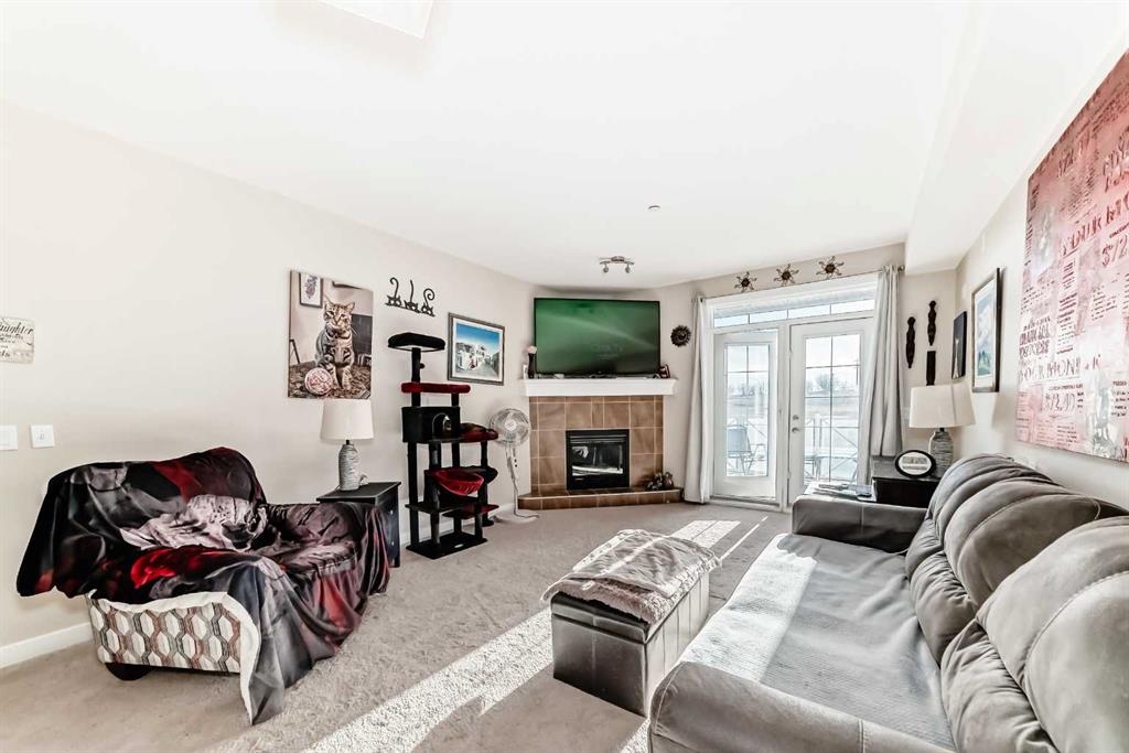 Picture for 206, 1005B Westmount Drive 