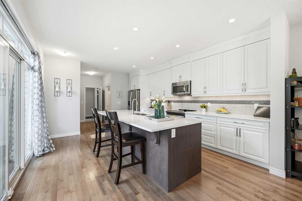 Picture for 8 Redstone Passage NE