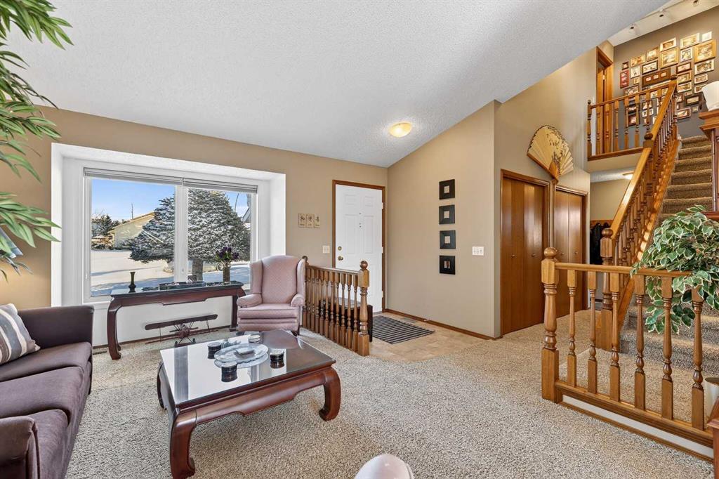 Picture for 57 Del Rio Place NE