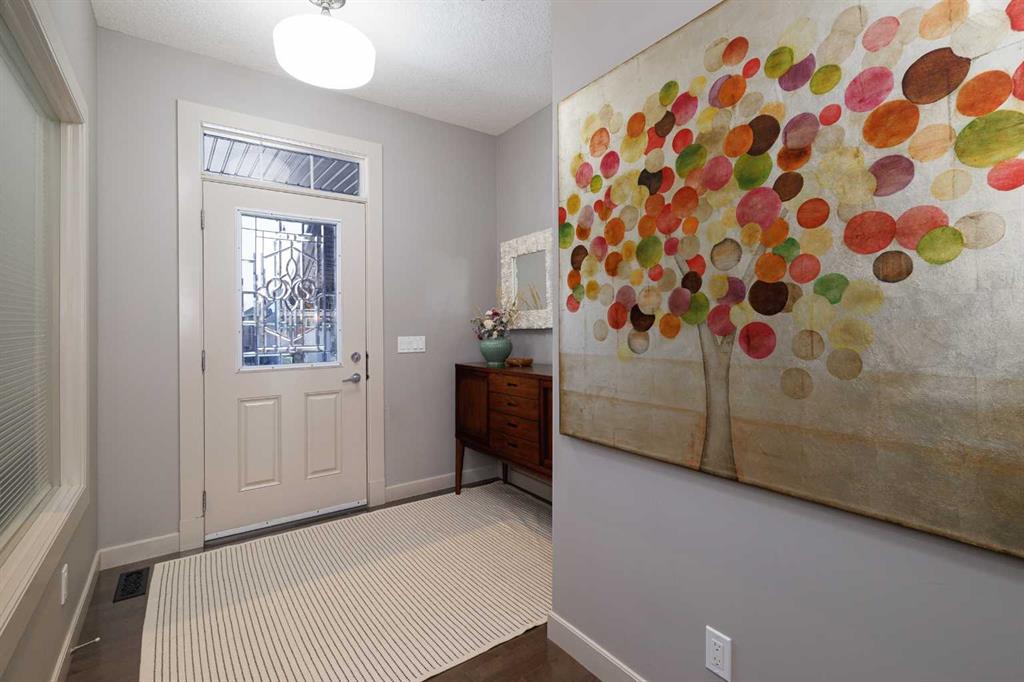 Picture for 344 Evergreen Circle SW