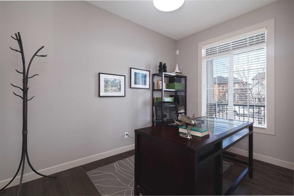 Picture for 344 Evergreen Circle SW