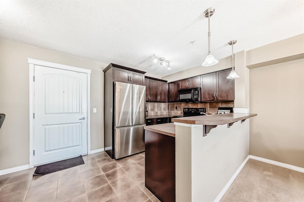 Picture for 4216, 31 Country Village Manor NE