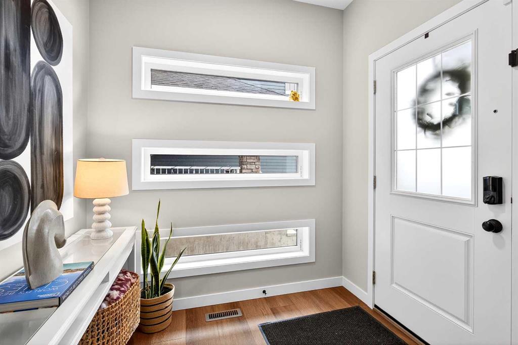 Picture for 2129 Ravensdun Crescent SE