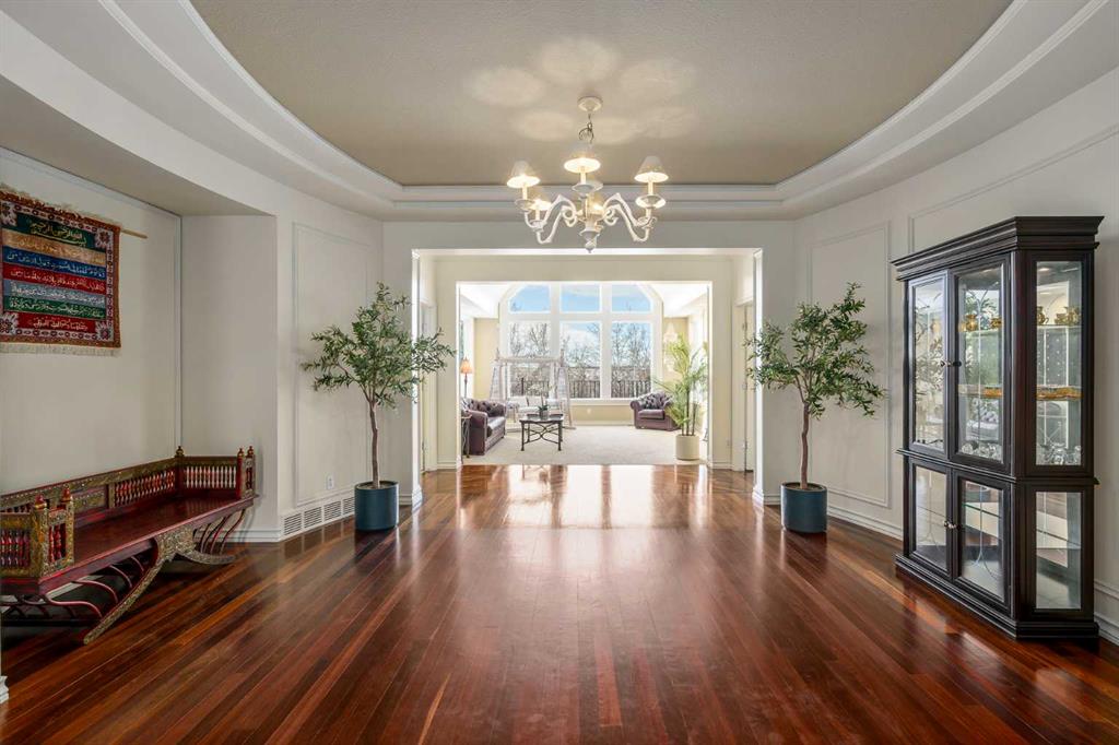 Picture for 33 Ridge Pointe Drive 