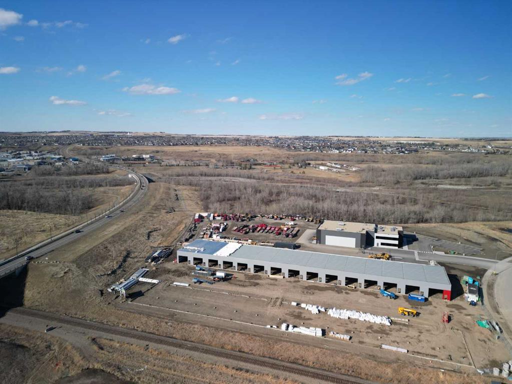 Picture for 18 &amp; 26, 25 Southbank Crescent 