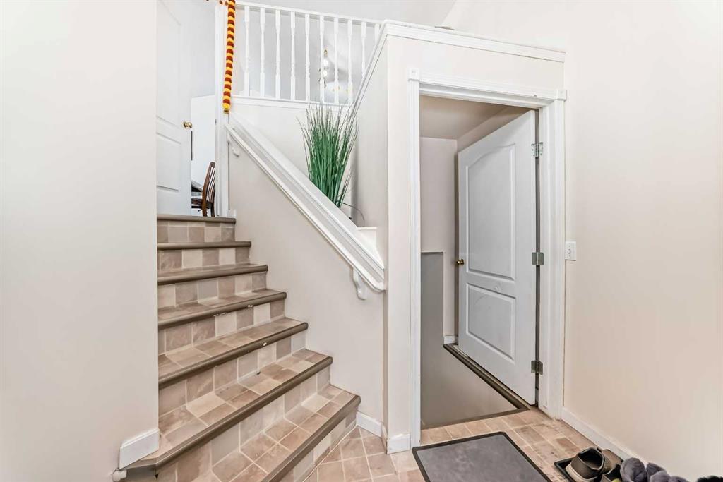 Picture for 38 San Diego Way NE