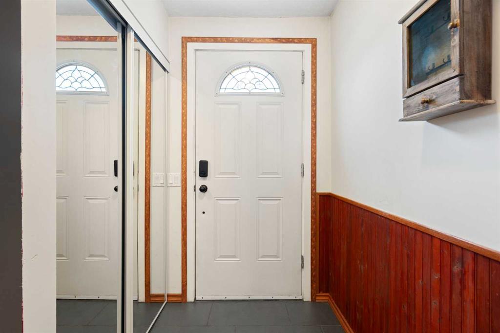 Picture for 3226 Dover Crescent SE