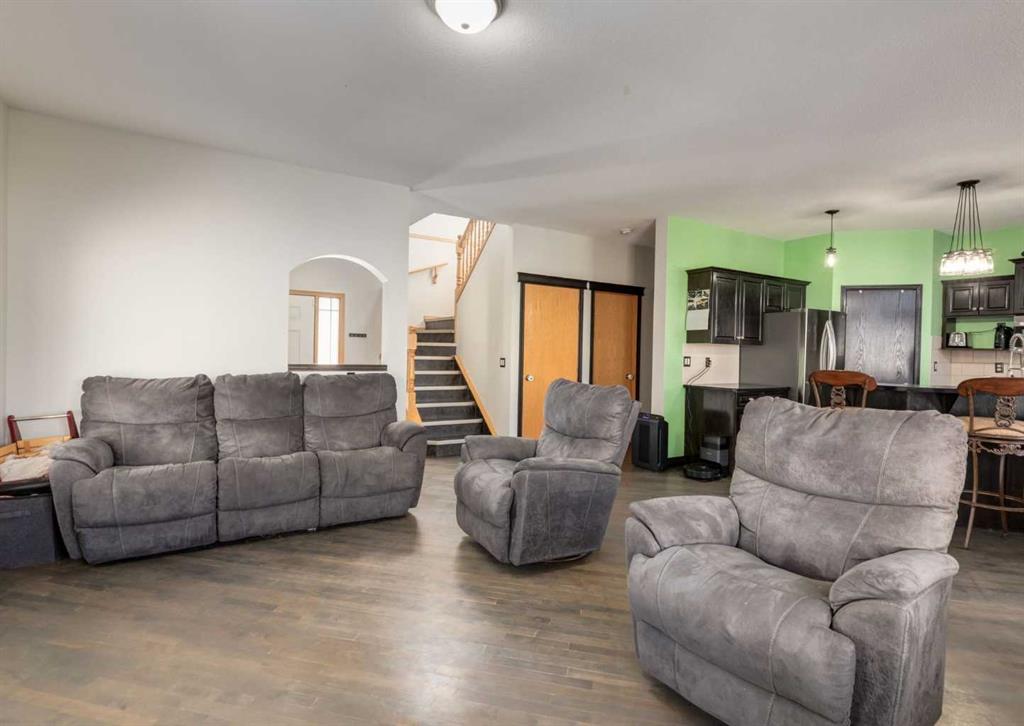 Picture for 244 Stonegate Close NW