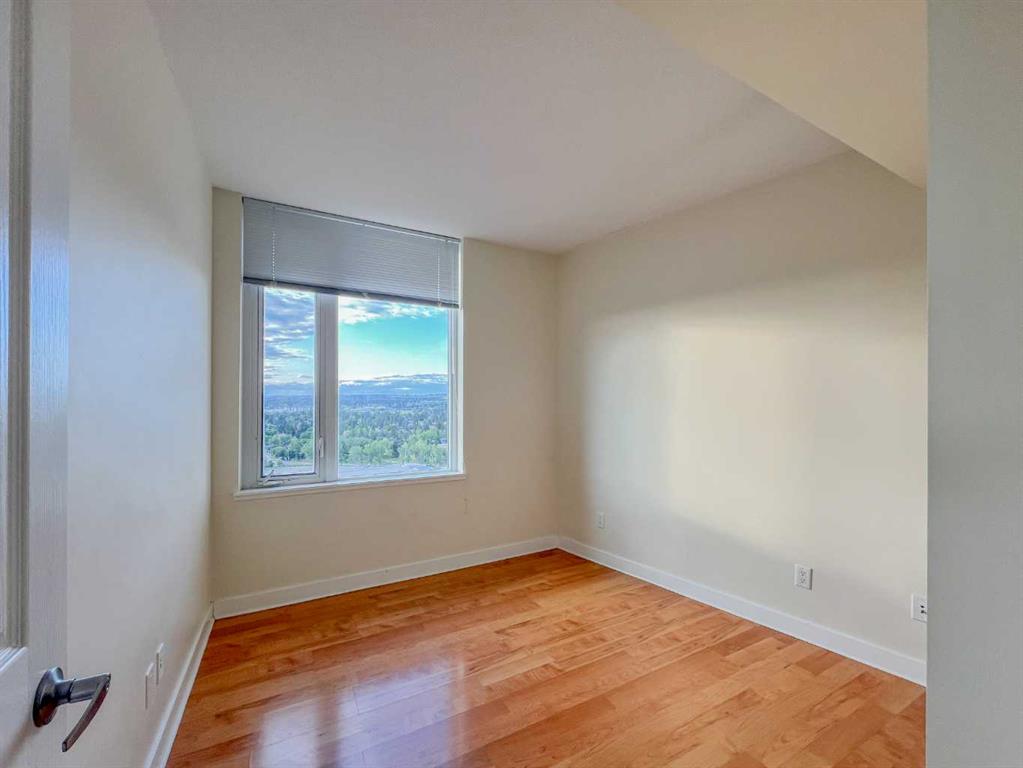 Picture for 1307, 3830 Brentwood Road NW