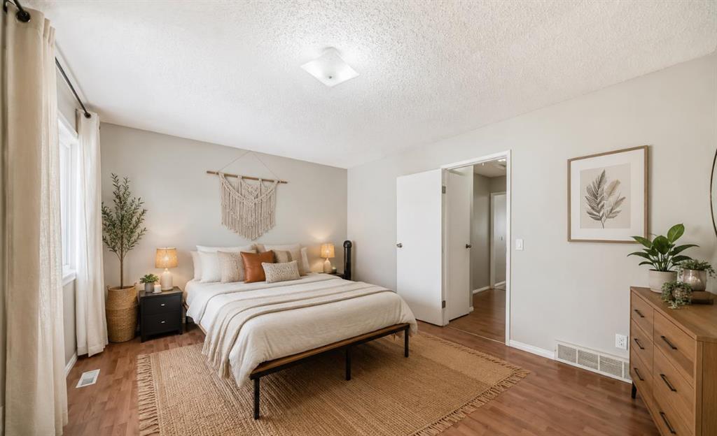 Picture for 702, 9930 Bonaventure Drive SE