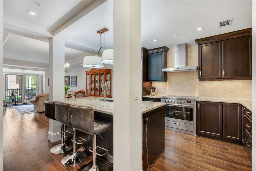 Picture for 104, 221 Quarry Way SE