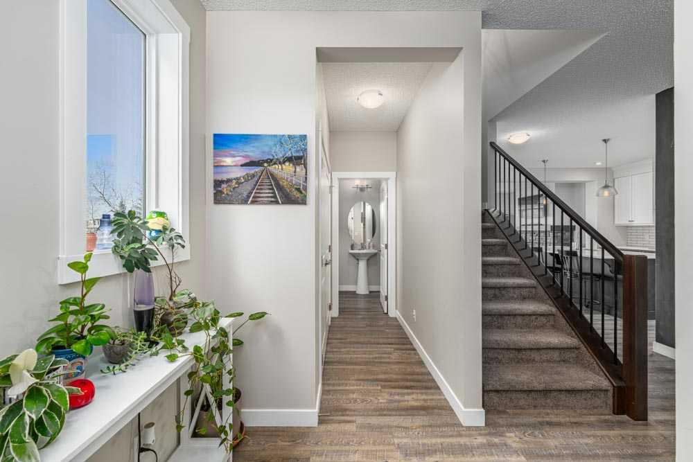 Picture for 125 Sage Bluff Close NW