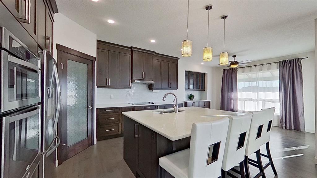 Picture for 78 Cranarch View SE