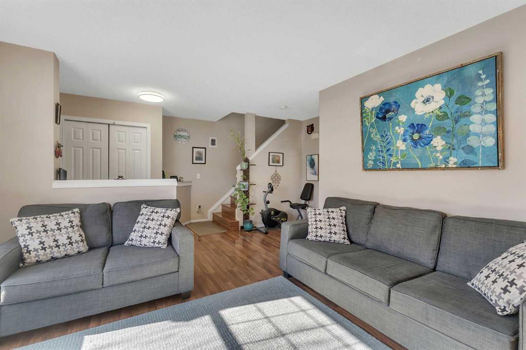 Picture for 33 Saddlebrook Common NE