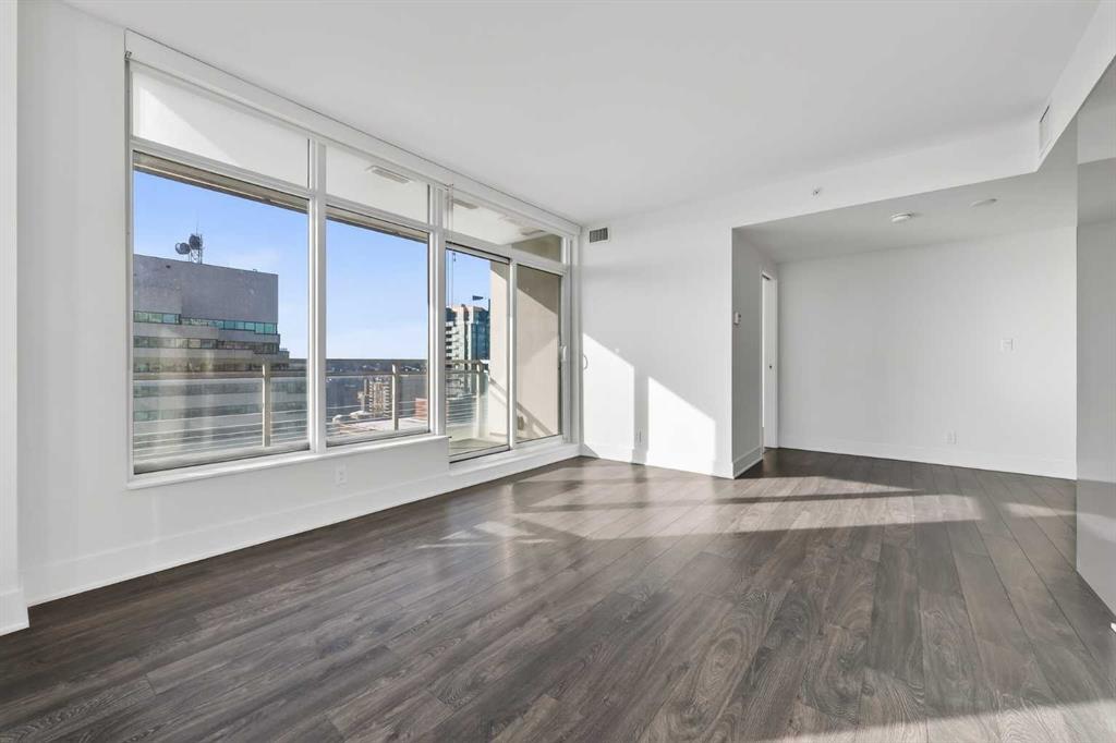 Picture for 1708, 901 10 Avenue SW