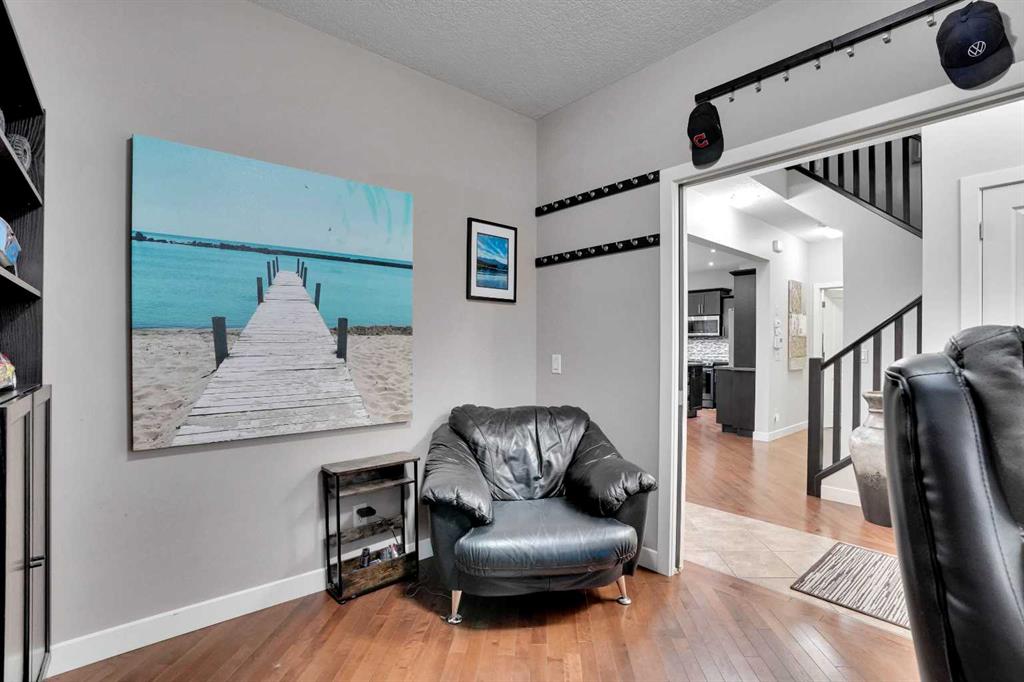 Picture for 142 Luxstone View SW