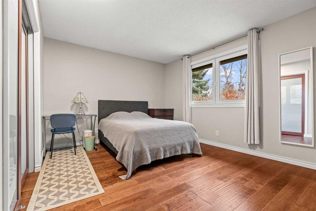 Picture for 124 Canterbury Drive SW https://www.cirrealty.ca/reb/creb/89/A2267789_15.jpg