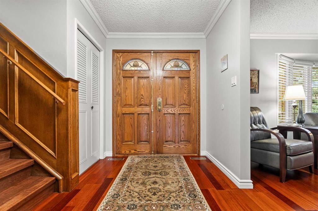 Picture for 124 Canterbury Drive SW Picture for 124 Canterbury Drive SW