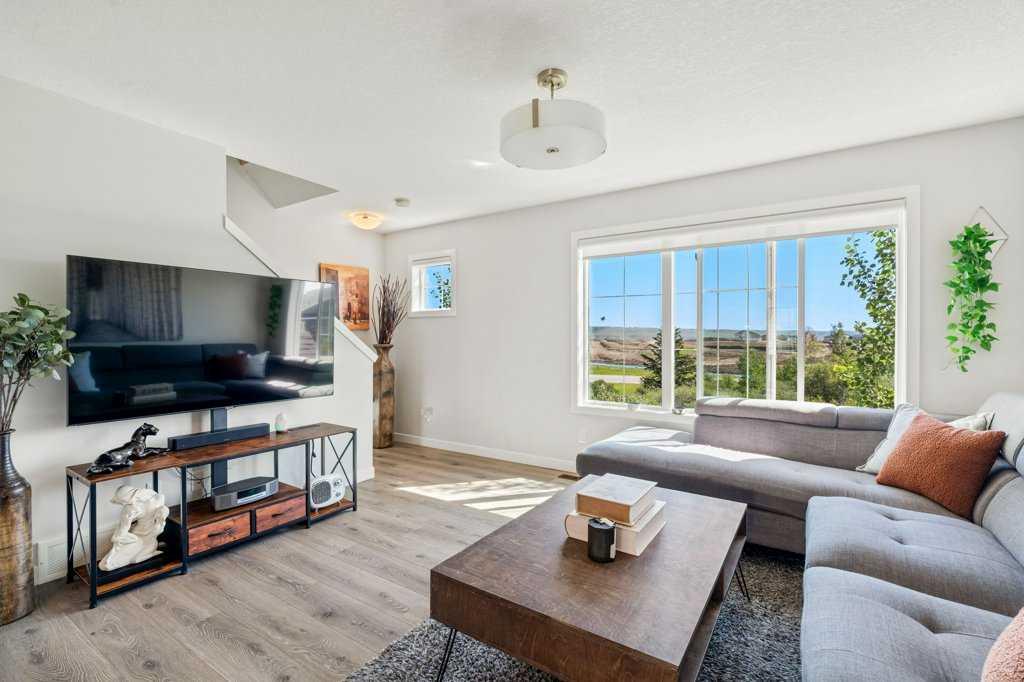 Picture for 2202, 250 Fireside View 