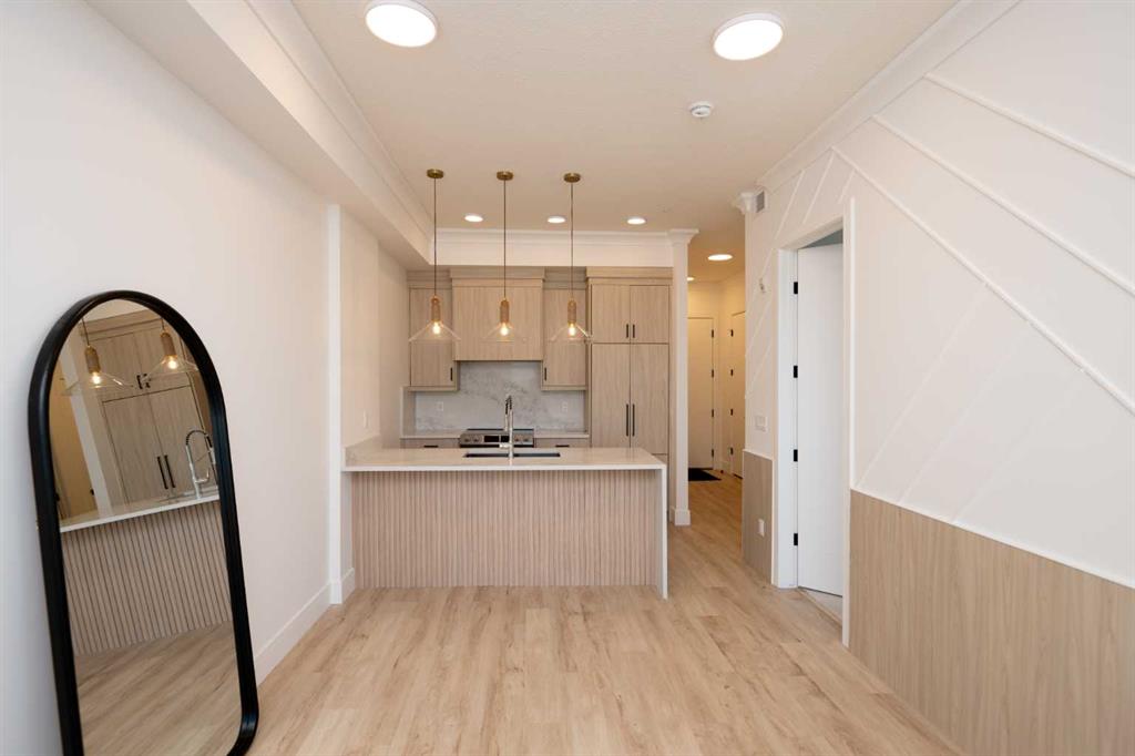 Picture for 414, 330 Dieppe Drive SW