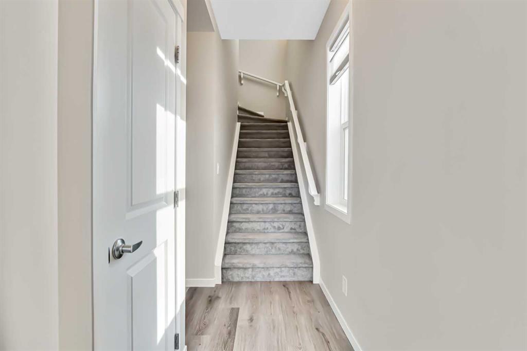 Picture for 1027 Mahogany Boulevard SE