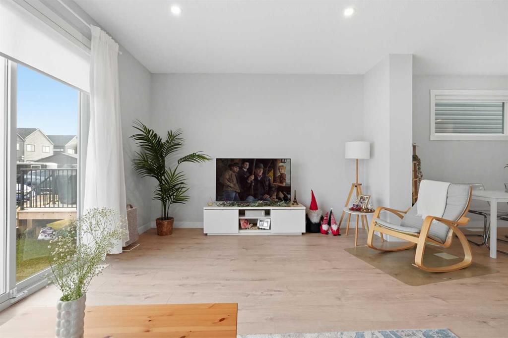 Picture for 48 Seton Villas SE