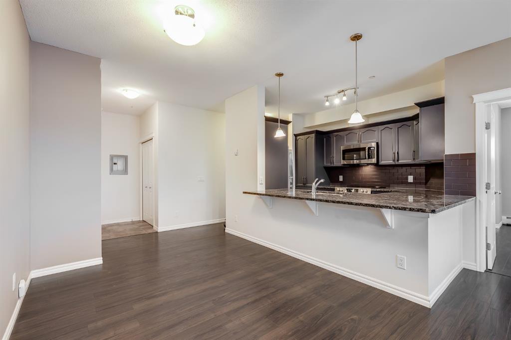 Picture for 3201, 4 Kingsland Close SE