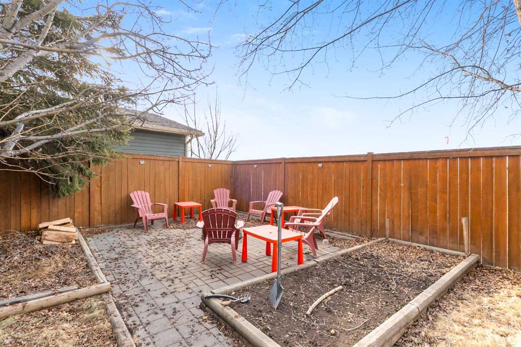 Picture for 108, 100 Carriage Lane Place 