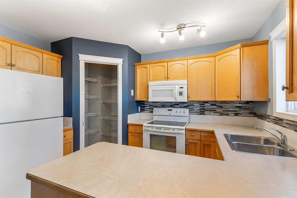 Picture for 108, 100 Carriage Lane Place 