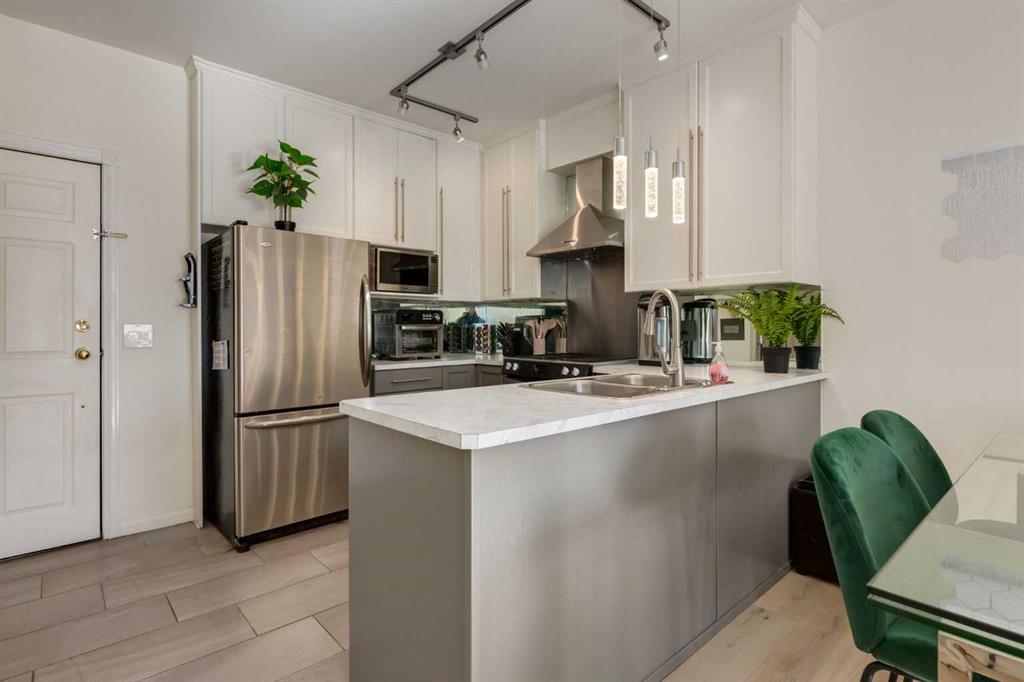 Picture for 132, 1920 14 Avenue NE