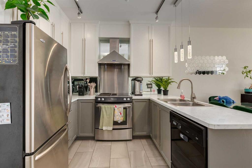 Picture for 132, 1920 14 Avenue NE