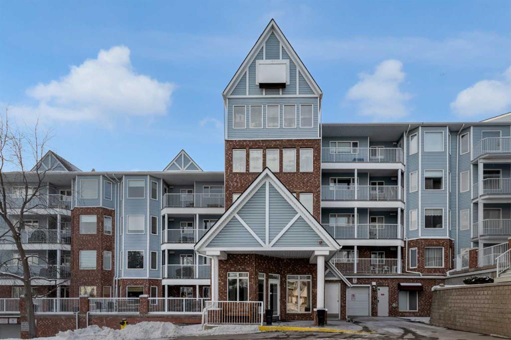 Picture for 206, 3206 Hawksbrow Point NW