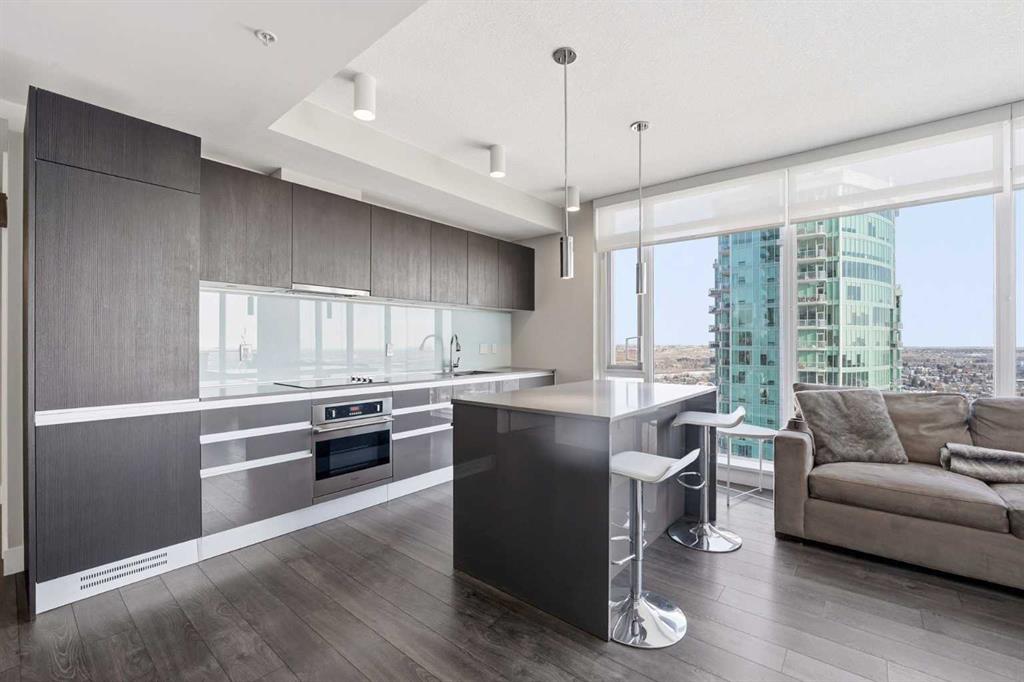 Picture for 2804, 1122 3 Street SE