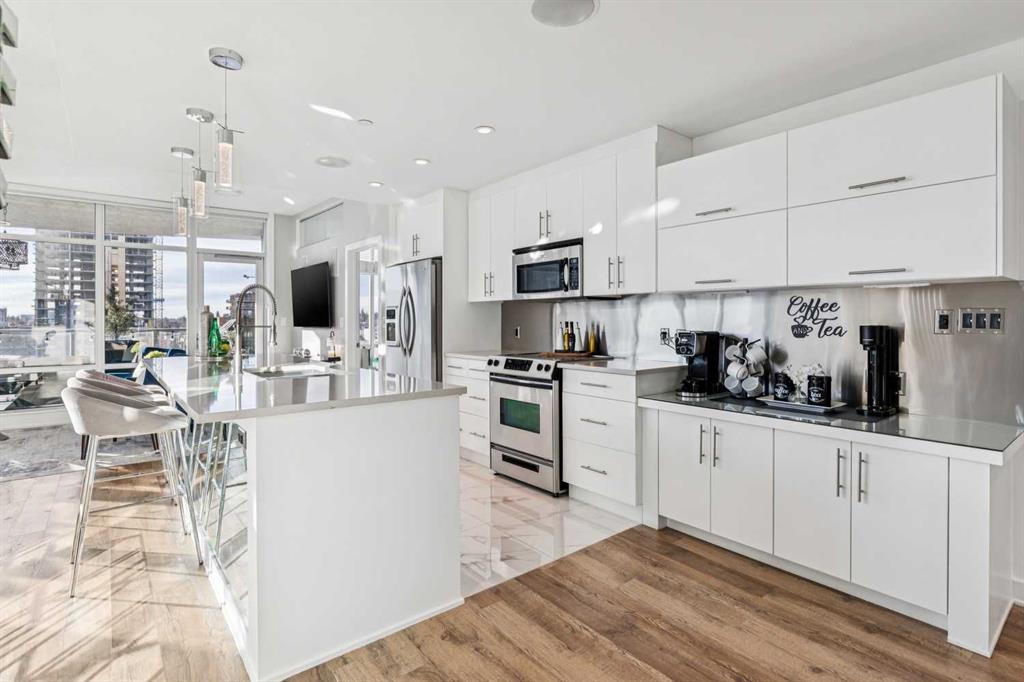 Picture for 905, 530 12 Avenue SW