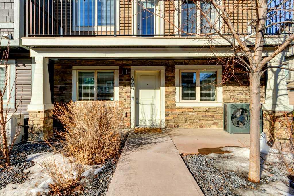 Picture for 444 Legacy Point SE