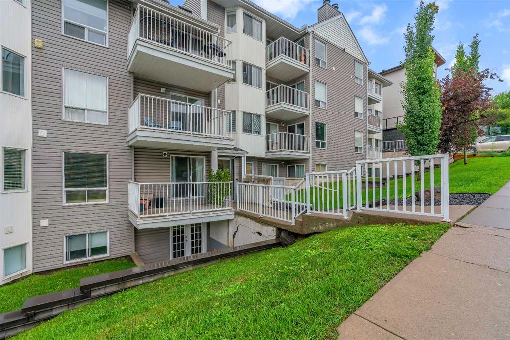 Picture for 203, 1919 17 Avenue SW