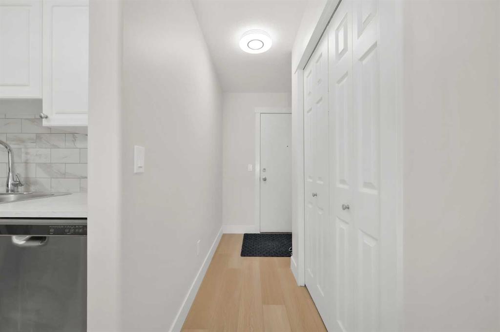 Picture for 110, 1000 Citadel Meadow Point NW