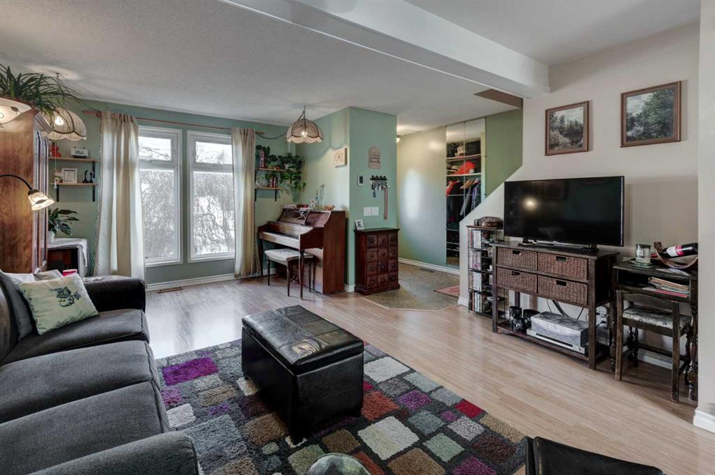 Picture for 59 Erin Woods Place SE