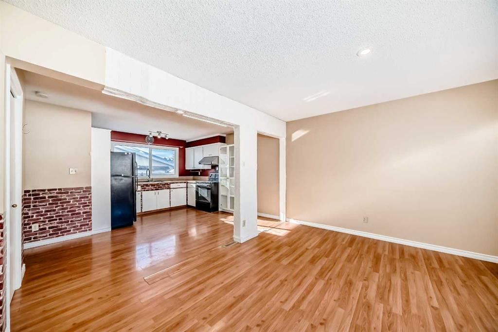 Picture for 172 Pinehill Road NE