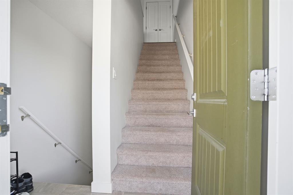 Picture for 164 Evanscrest Gardens NW