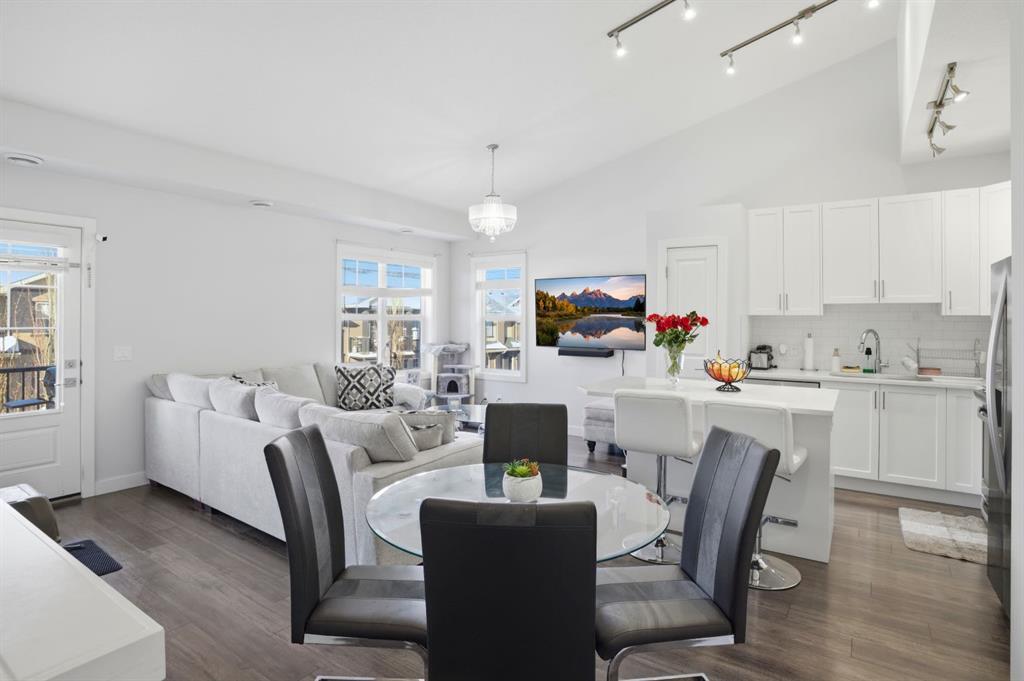 Picture for 164 Evanscrest Gardens NW