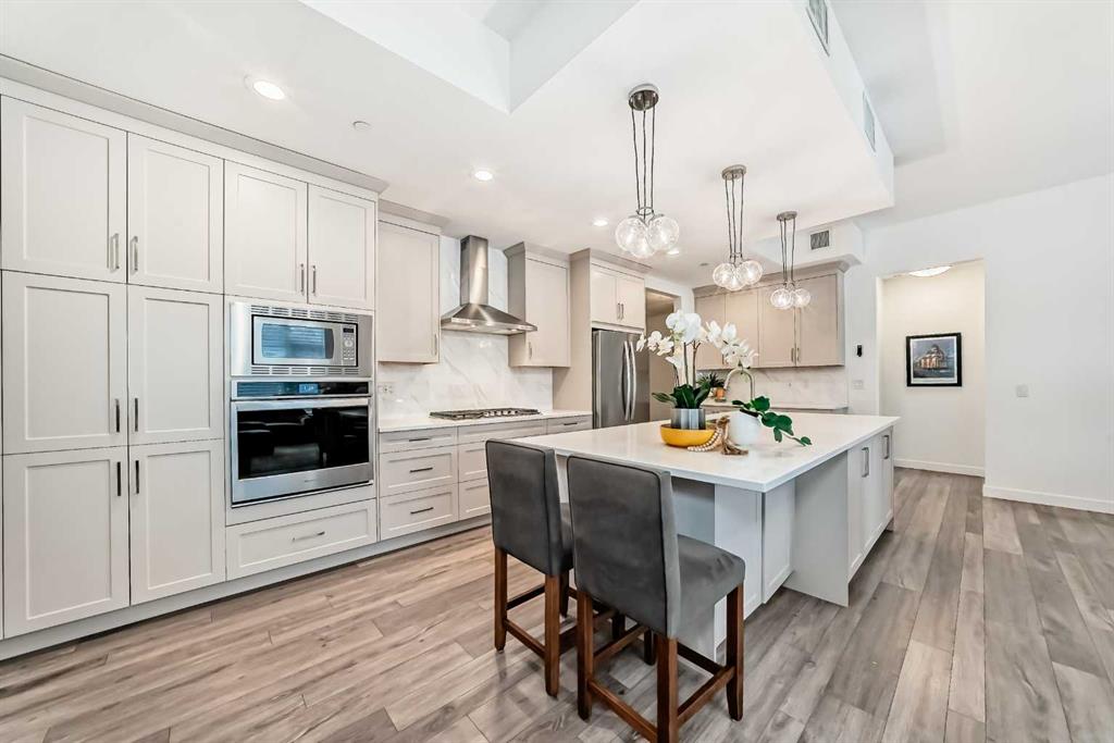 Picture for 101, 10 Mahogany Circle SE