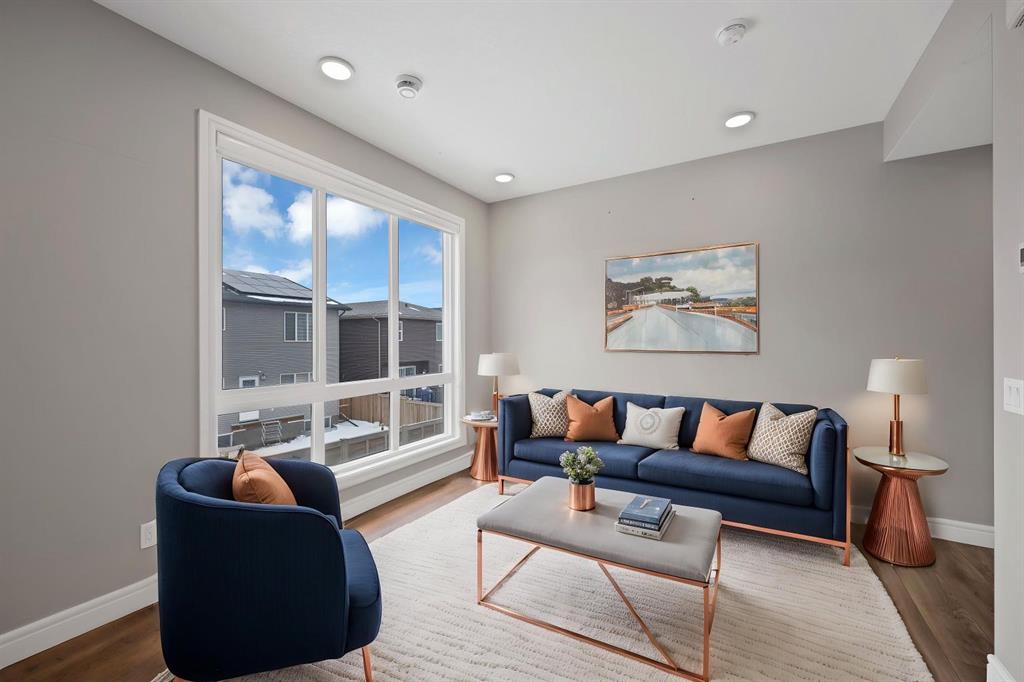 Picture for 202, 10060 46 Street NE