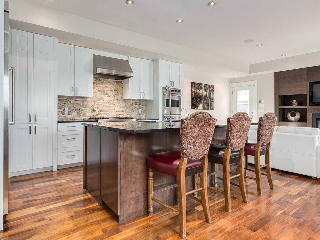 Picture for 52 20 Street 