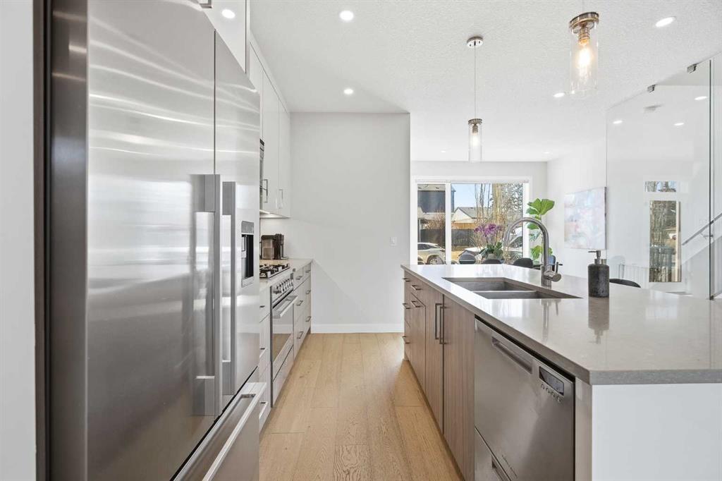 Picture for 5103 6 Street SW