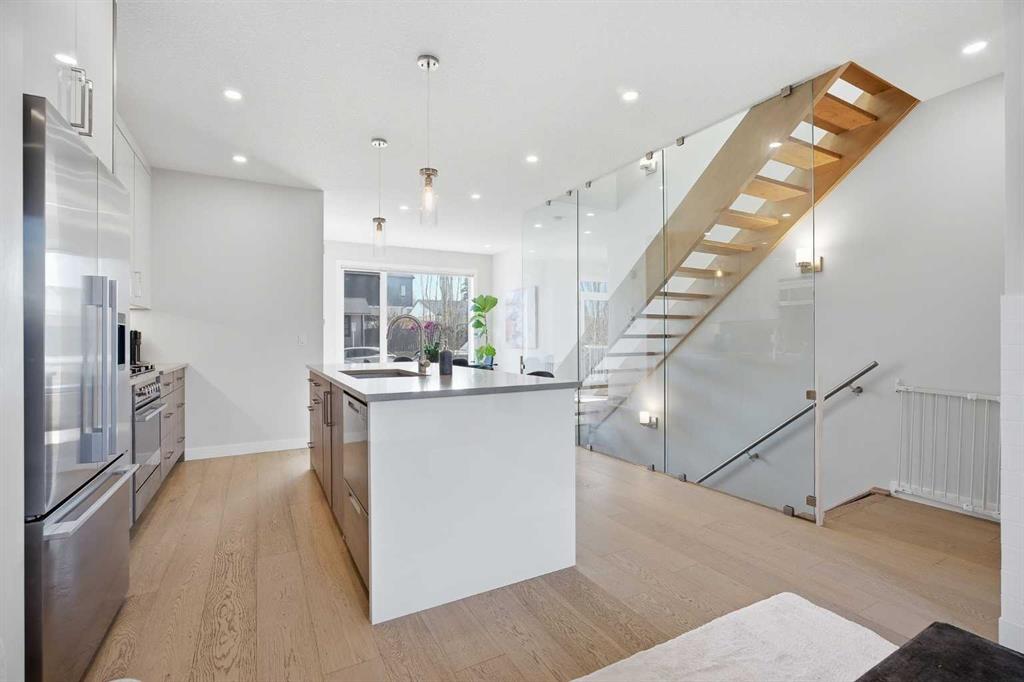 Picture for 5103 6 Street SW