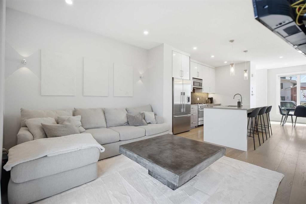 Picture for 5103 6 Street SW