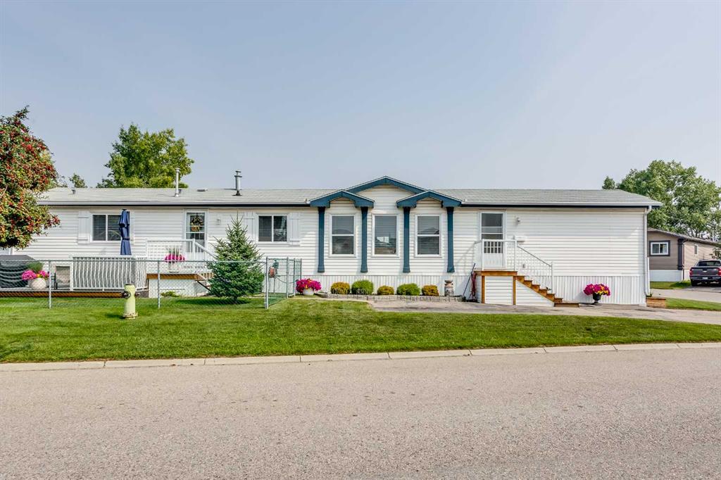 Picture for 287, 99 Arbour Lake Road NW