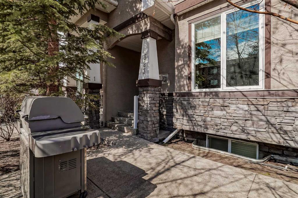 Picture for 1, 523 34 Street NW
