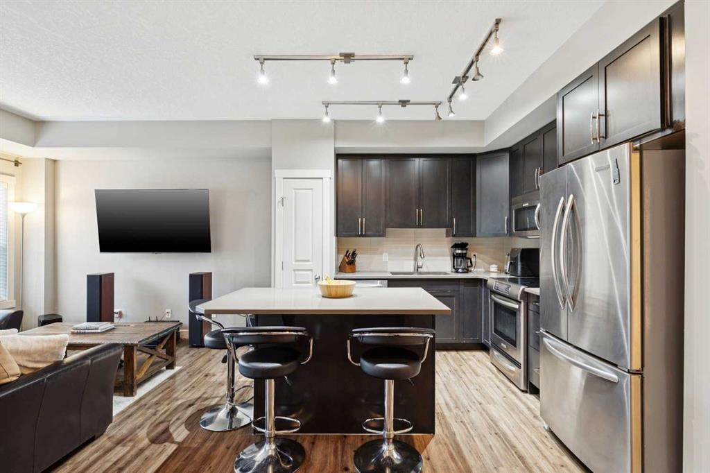 Picture for 1127 McKenzie Towne Row SE